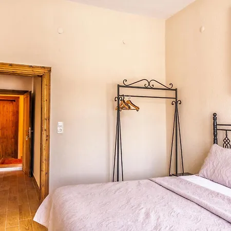 Ayaz Stone House Hotel *